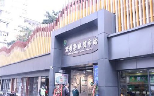 赤壁装招牌时，需要注意什么？